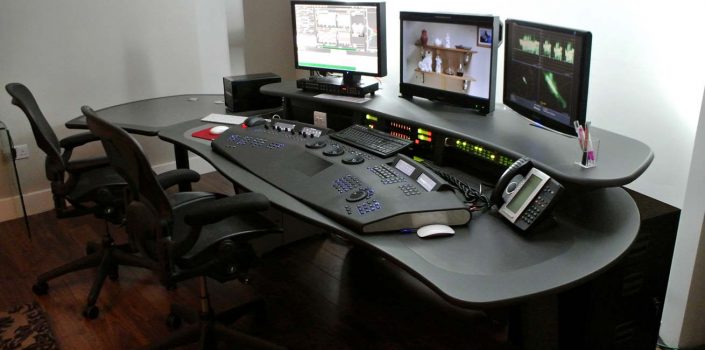 Off Line Desk AKA Design - edit desks, graphics desks including on-line and off-line ...